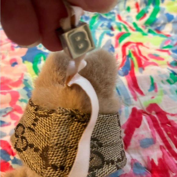 Pin For Love Doll with Brown Patterned Gold outfit. Authentic letter B - Picture 2 of 2